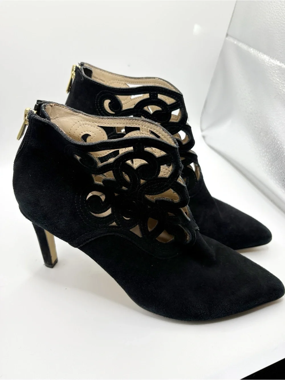 Adrienne Vittadini Black Suede Lasercut Heels